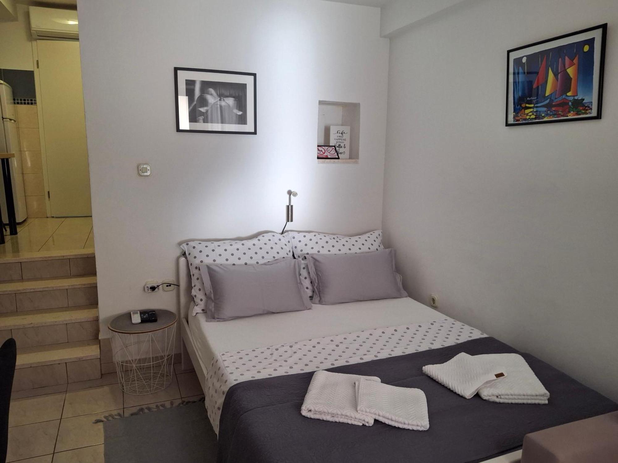 Old Town Apartment Nina 1 สปลิท ภายนอก รูปภาพ