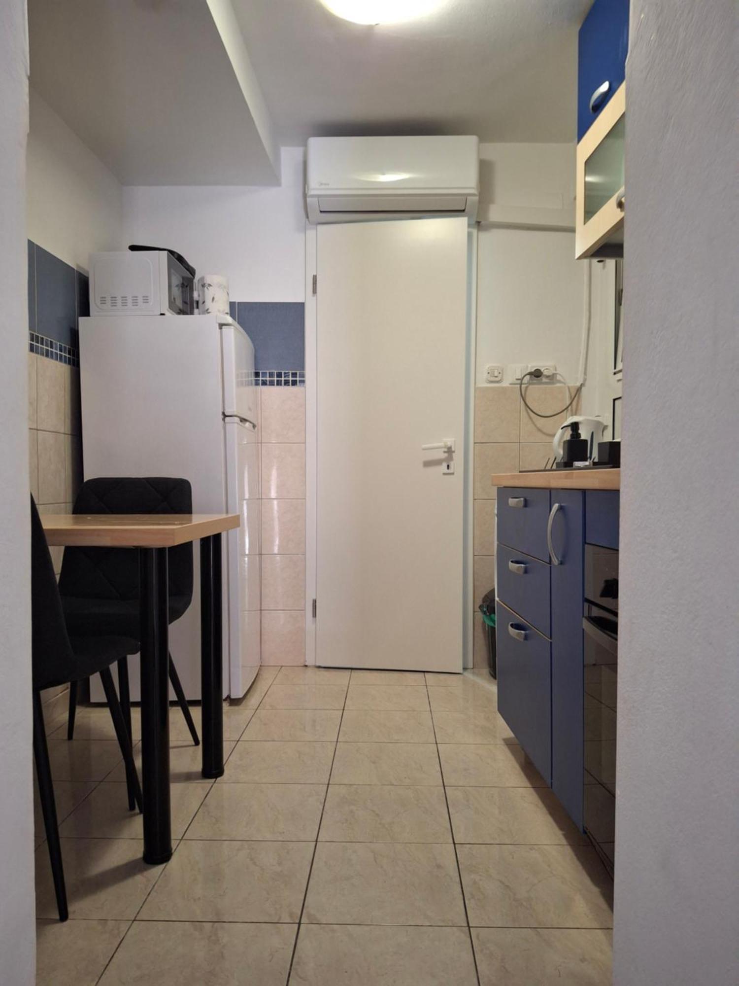 Old Town Apartment Nina 1 สปลิท ภายนอก รูปภาพ