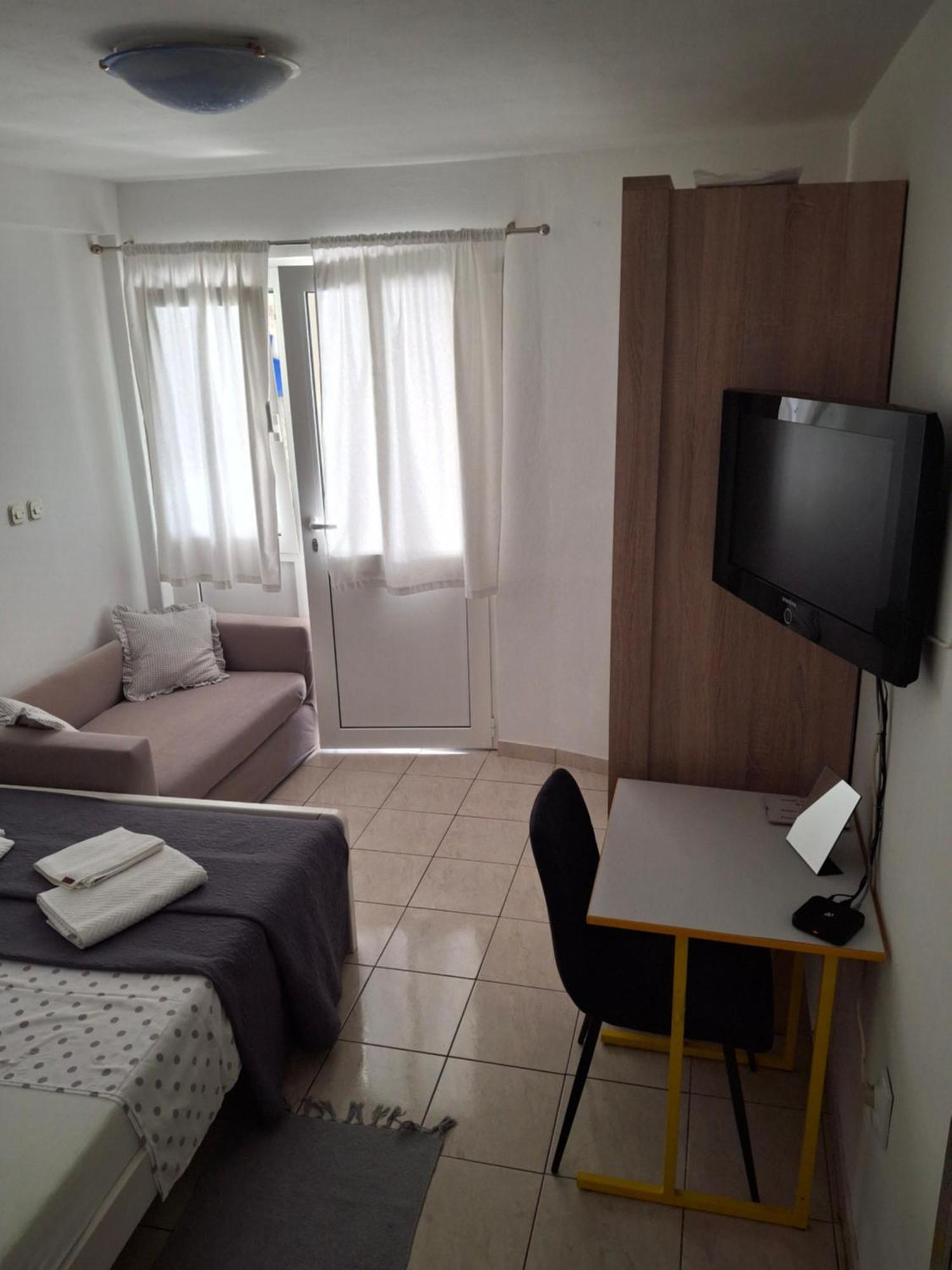 Old Town Apartment Nina 1 สปลิท ภายนอก รูปภาพ